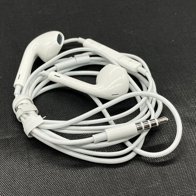 【中古】Apple EarPods with Remote and Mic【仙台】