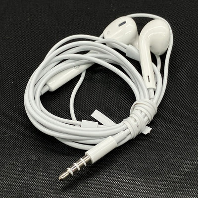 【中古】Apple EarPods with Remote and Mic【仙台】