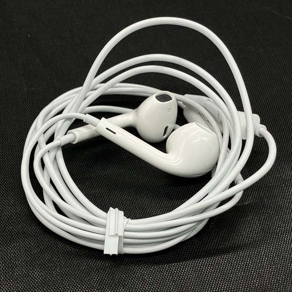【中古】EarPods with Lightning Connector【仙台】