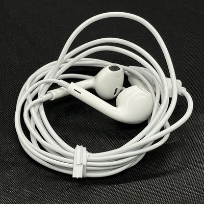 【中古】EarPods with Lightning Connector【仙台】
