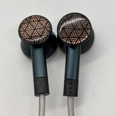 【中古】FF3S Black 【FIO-IEM-FF3S-B】【秋葉原】