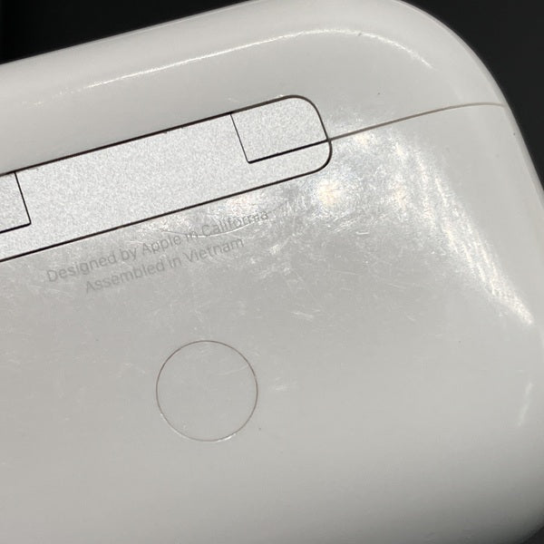 【中古】AirPods Pro (第2世代) MagSafe充電ケース(USB-C)【秋葉原】