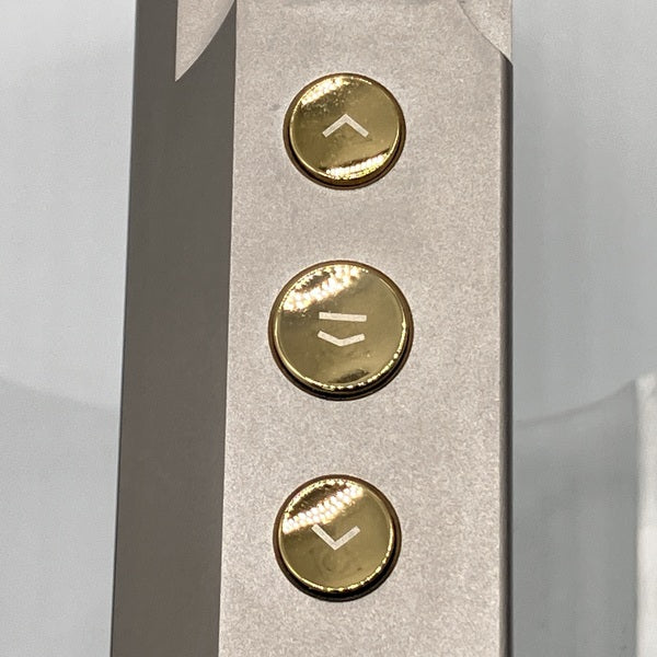 【中古】N6ii-Ti R-2R チタニウム・リミテッドエディション【秋葉原】