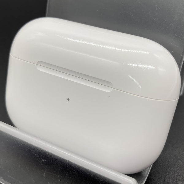 【中古】AirPods Pro MWP22J/A【秋葉原】