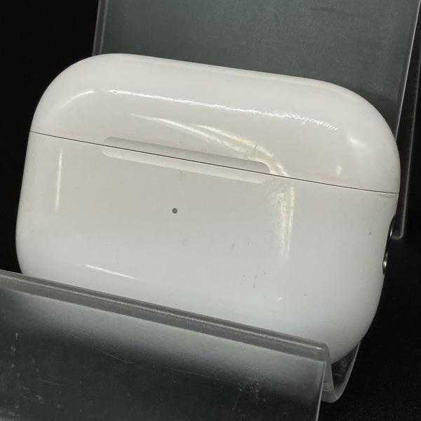 【中古】MagSafe充電ケース(USB-C)付きAirPods Pro(第2世代) MTJV3JA【秋葉原】