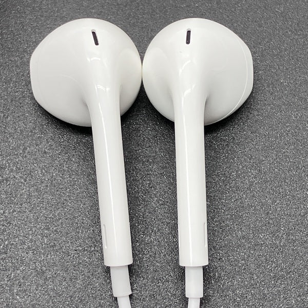 【中古】Apple EarPods with Remote and Mic【仙台】