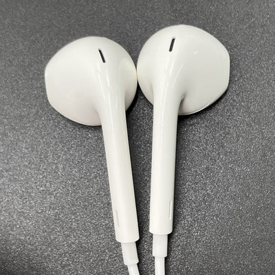 【中古】Apple EarPods with Remote and Mic【仙台】