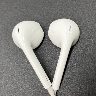 【中古】Apple EarPods with Remote and Mic【仙台】