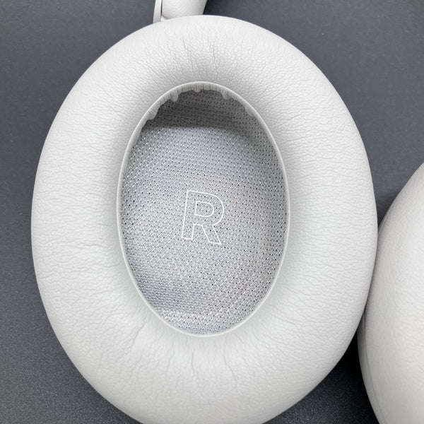 【中古】QuietComfort Ultra Headphones White Smoke【秋葉原】