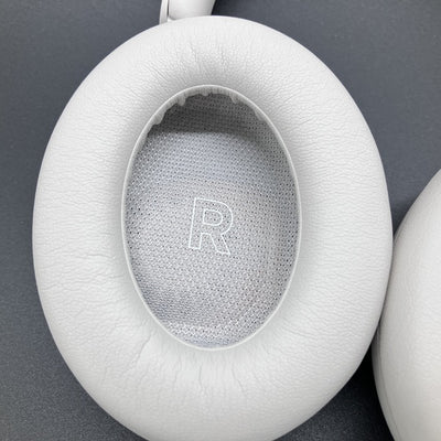 【中古】QuietComfort Ultra Headphones White Smoke【秋葉原】