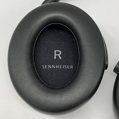【中古】MOMENTUM 4 Wireless ブラック 【M4AEBT BLACK】【秋葉原】