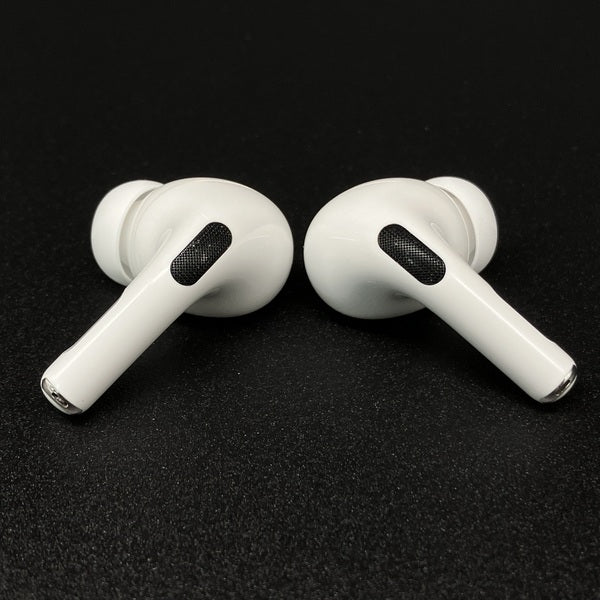 【中古】MagSafe充電ケース(USB-C)付きAirPods Pro(第2世代) MTJV3JA【秋葉原】
