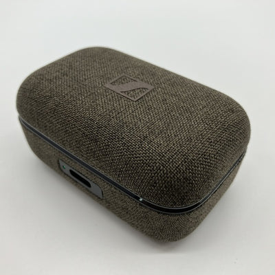 【中古】MOMENTUM True Wireless 4 ブラックコッパ―（Amazon限定カラー）【秋葉原】