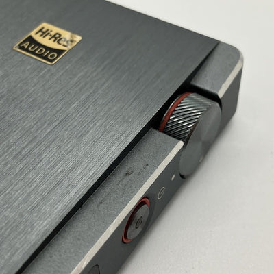 【中古】Q5(アンプモジュール欠品)【仙台】