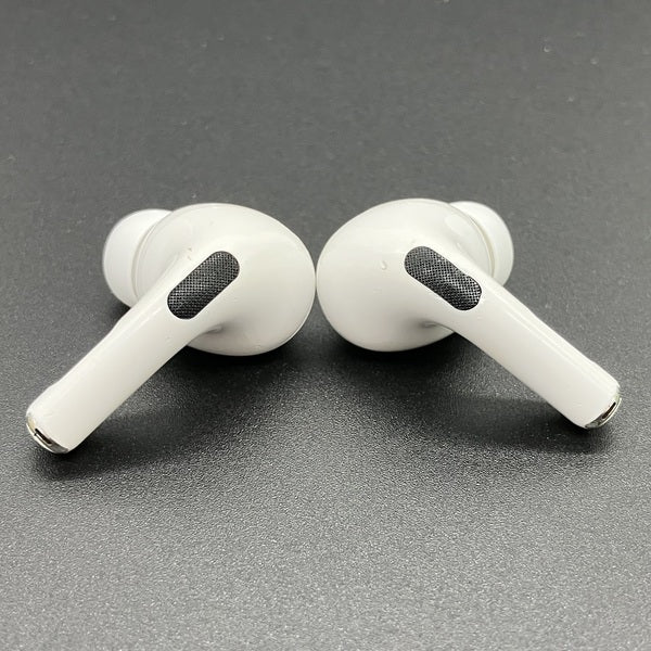 【中古】AirPods Pro (第2世代) MQD83J/A【秋葉原】