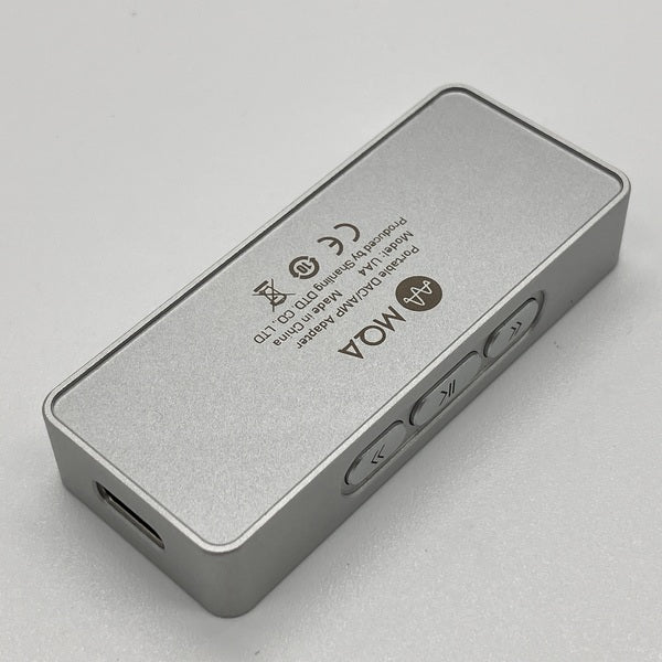 【中古】UA4 シルバー【秋葉原】