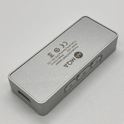 【中古】UA4 シルバー【秋葉原】