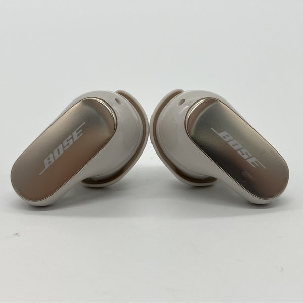 【中古】QuietComfort Ultra Earbuds White Smoke【秋葉原】