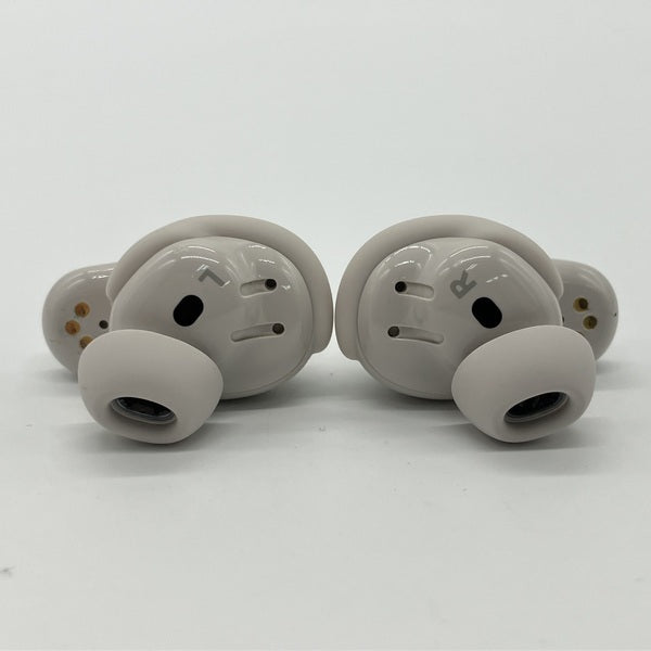 【中古】QuietComfort Ultra Earbuds White Smoke【秋葉原】