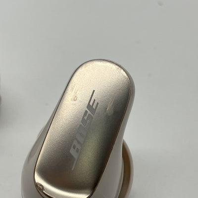 【中古】QuietComfort Ultra Earbuds White Smoke【秋葉原】