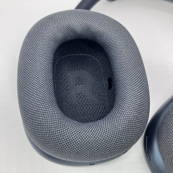 AirPods Max USB-Cミッドナイト 新品未開封品 MWW43ZA/A AirPods Max (2024年モデル) - ミッドナイト（MWW43ZA）/Apple