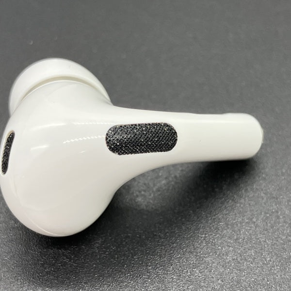 【中古】AirPods Pro (第2世代) MQD83J/A【秋葉原】