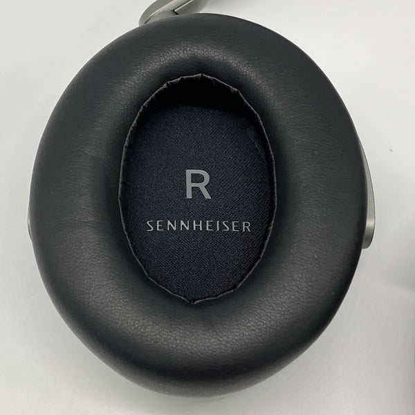 【中古】MOMENTUM 4 Wireless グラファイト 【M4AEBT GRAPHITE】【秋葉原】