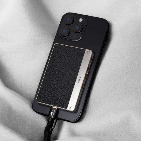 NiPO A100 – e☆イヤホン