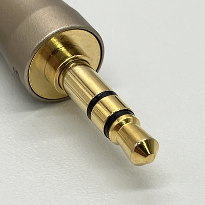 【中古】Que【秋葉原】