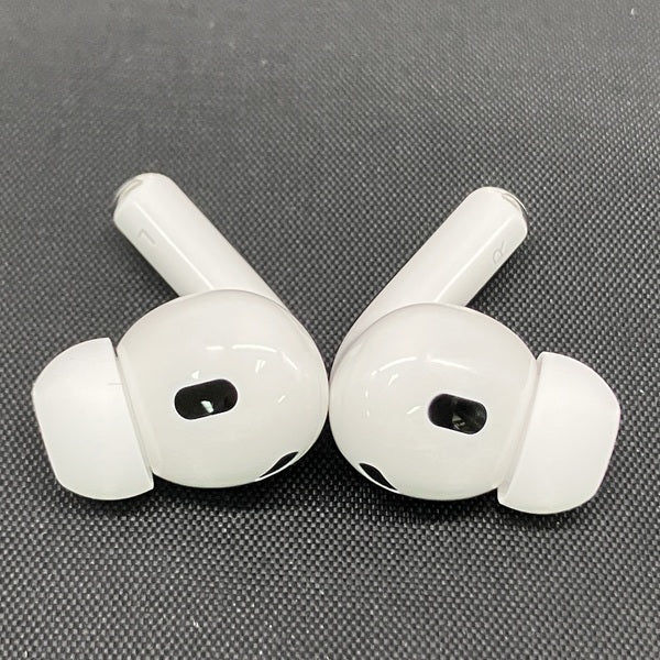 【中古】MagSafe充電ケース(USB-C)付きAirPods Pro(第2世代) MTJV3JA【秋葉原】