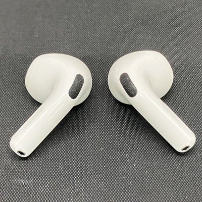 【中古】AirPods 4 MXP93J/A（アクティブノイズキャンセリング搭載）【秋葉原】