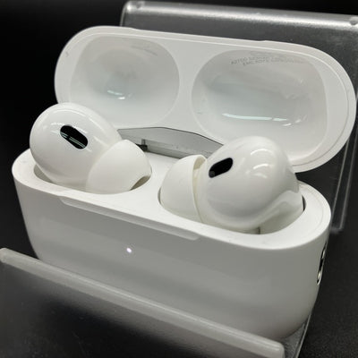 【中古】AirPods Pro (第2世代) MQD83J/A【秋葉原】