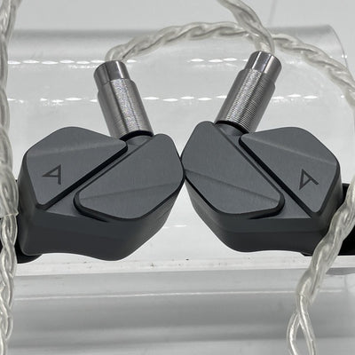 【中古】AK ZERO2 【IRV-AK-ZERO2】【日本橋】