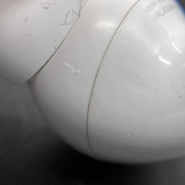 【中古】AirPods Pro (第2世代) MQD83J/A【秋葉原】