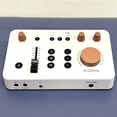 【中古】ZG01 042W　NieR:Automata Ver1.1a コラボレーションモデル【秋葉原】
