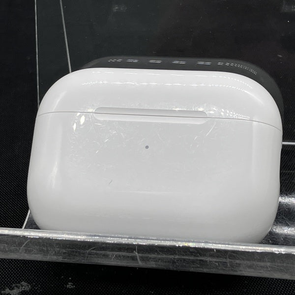 【中古】MagSafe充電ケース(USB-C)付きAirPods Pro(第2世代) MTJV3JA【日本橋】