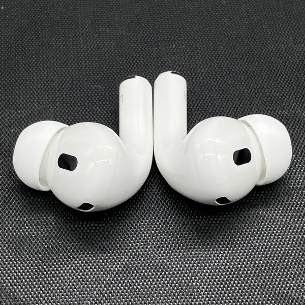 Apple 【中古】MagSafe充電ケース(USB-C)付きAirPods Pro(第2世代