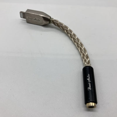 【中古】Prima Donna 8 Wired Lightning to 3.5mm Adapter Cable 【BEA-6141】【名古屋】
