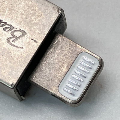 【中古】Prima Donna 8 Wired Lightning to 3.5mm Adapter Cable 【BEA-6141】【名古屋】