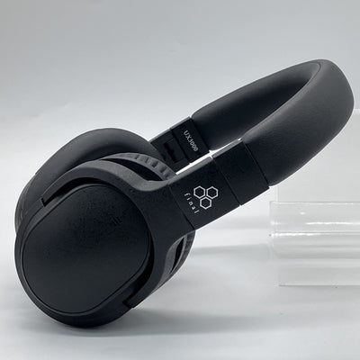 【中古】UX3000 【FI-UX3DPL-BLACK】【秋葉原】