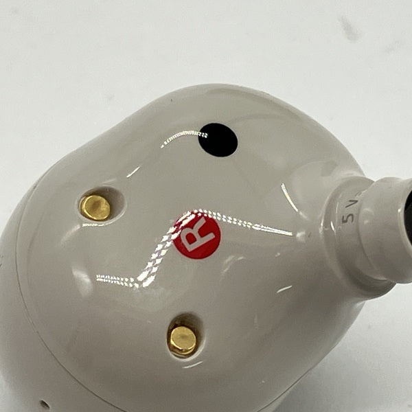 【中古】WF-1000XM5 S プラチナシルバー【秋葉原】