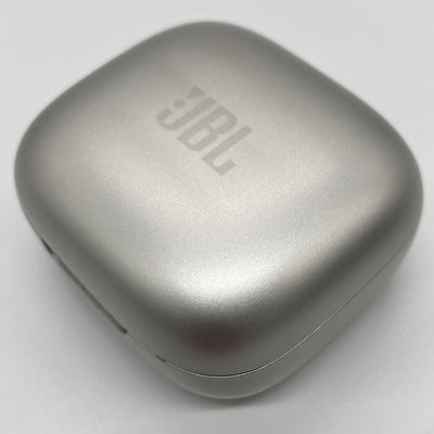 【中古】LIVE FREE 2 シルバー【JBLLIVEFREE2TWSSIL】【秋葉原】