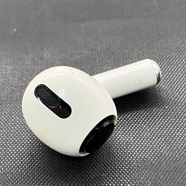 【中古】AirPods Pro （R側）【秋葉原】