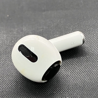 【中古】AirPods Pro （R側）【秋葉原】