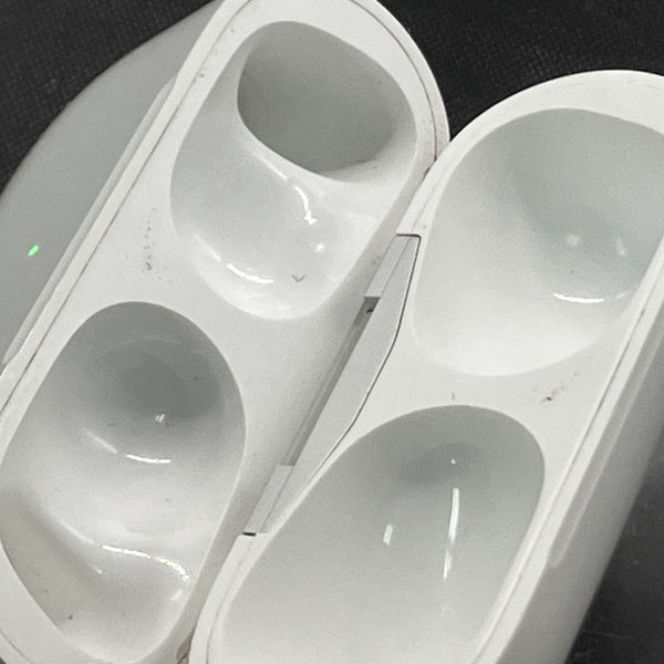 【中古】AirPods Pro 充電ケース【秋葉原】