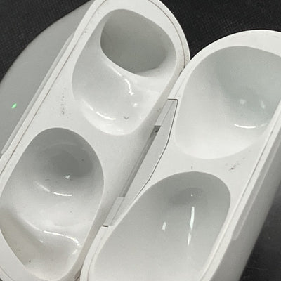 【中古】AirPods Pro 充電ケース【秋葉原】