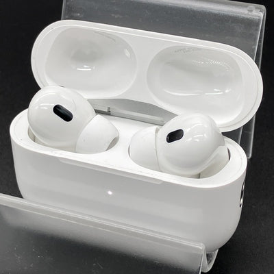【中古】MagSafe充電ケース(USB-C)付きAirPods Pro(第2世代) MTJV3JA【秋葉原】