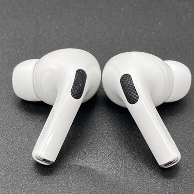 【中古】MagSafe充電ケース(USB-C)付きAirPods Pro(第2世代) MTJV3JA【秋葉原】
