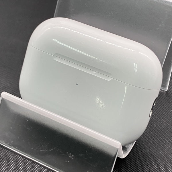 【中古】AirPods Pro (第2世代) MagSafe充電ケース(USB-C)【秋葉原】