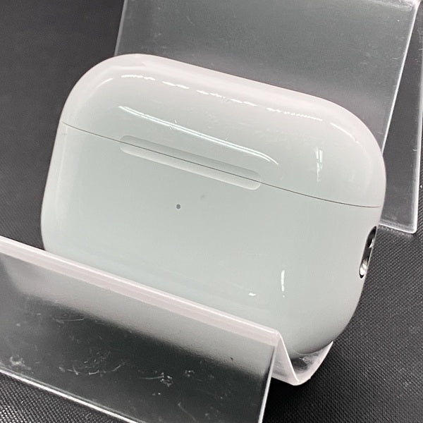 【中古】AirPods Pro (第2世代) MagSafe充電ケース(USB-C)【秋葉原】